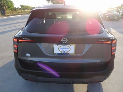 2025 Nissan Kicks SV