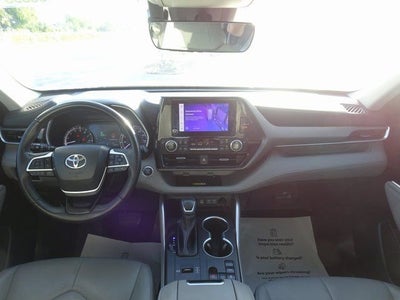 2023 Toyota Highlander XLE