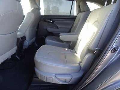 2023 Toyota Highlander XLE