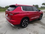 2024 Mitsubishi Outlander Base