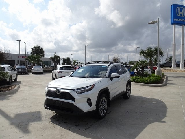 2023 Toyota RAV4 XLE Premium