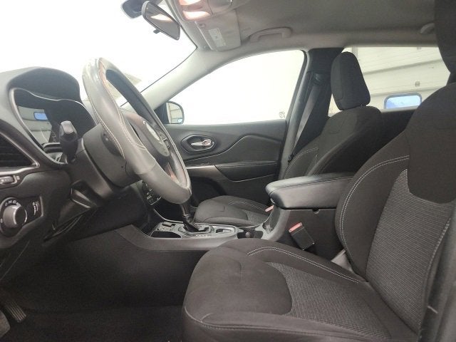 2020 Jeep Cherokee Latitude