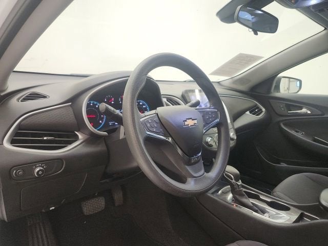 2021 Chevrolet Malibu LS