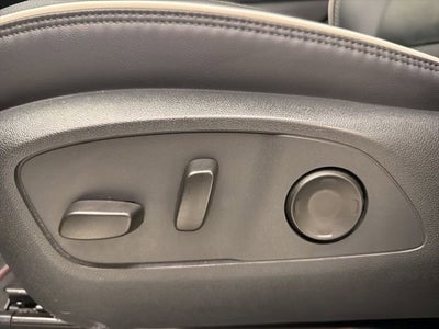 2025 GMC Acadia FWD Denali
