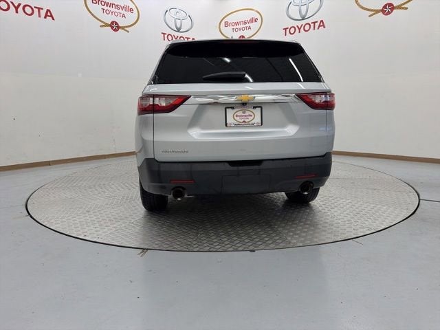 2021 Chevrolet Traverse LS