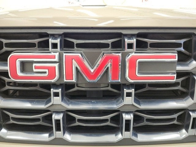 2024 GMC Canyon 4WD AT4