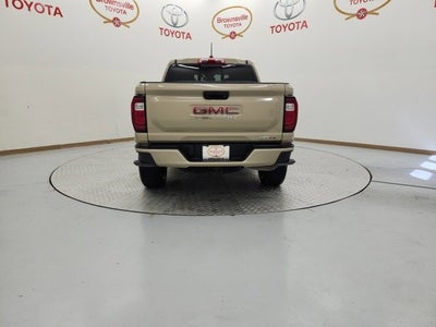 2024 GMC Canyon 4WD AT4