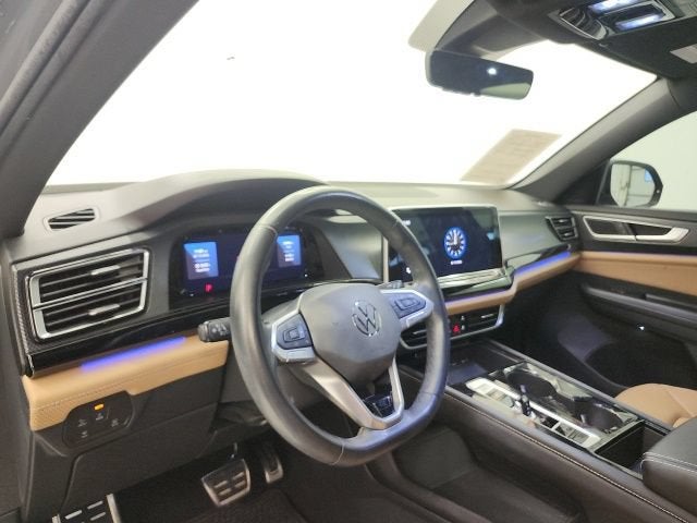 2024 Volkswagen Atlas Cross Sport 2.0T SEL R-Line