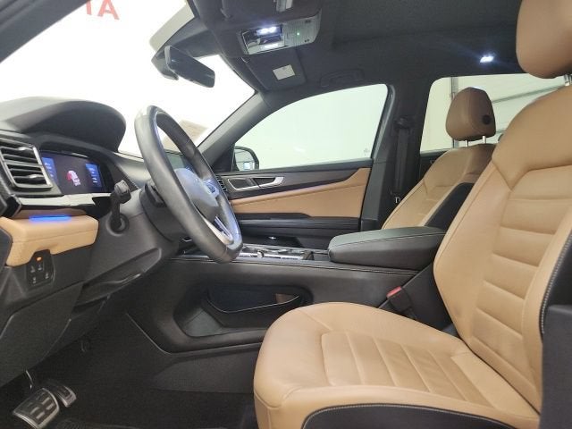 2024 Volkswagen Atlas Cross Sport 2.0T SEL R-Line