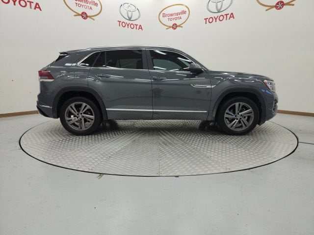 2024 Volkswagen Atlas Cross Sport 2.0T SEL R-Line