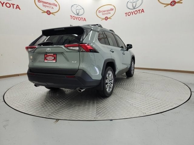 2023 Toyota RAV4 XLE Premium