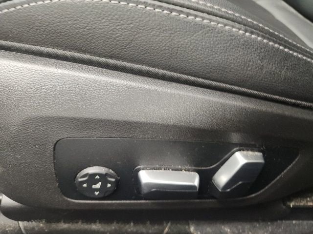 2023 BMW 3 Series 330i