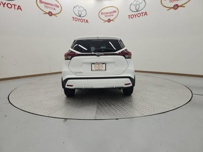 2024 Nissan Kicks S