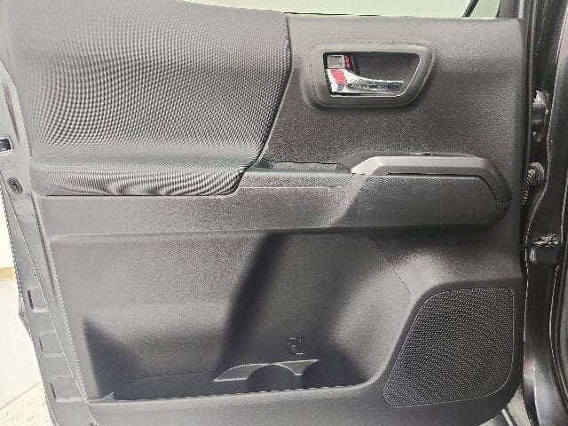 2022 Toyota Tacoma 2WD TRD Sport