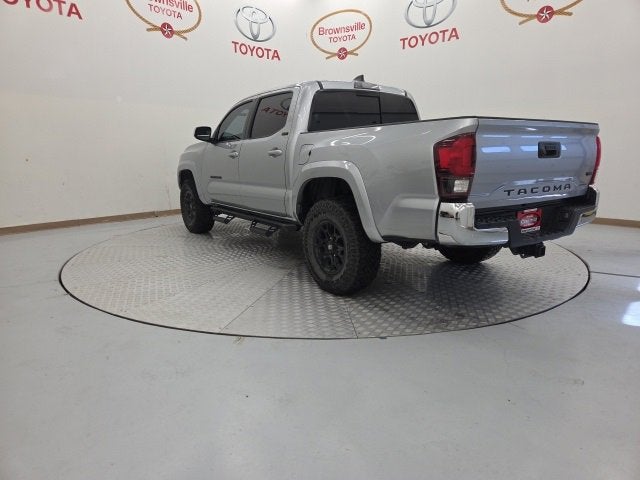 2022 Toyota Tacoma 2WD SR5