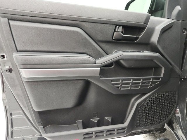 2025 Toyota Tacoma 2WD SR5