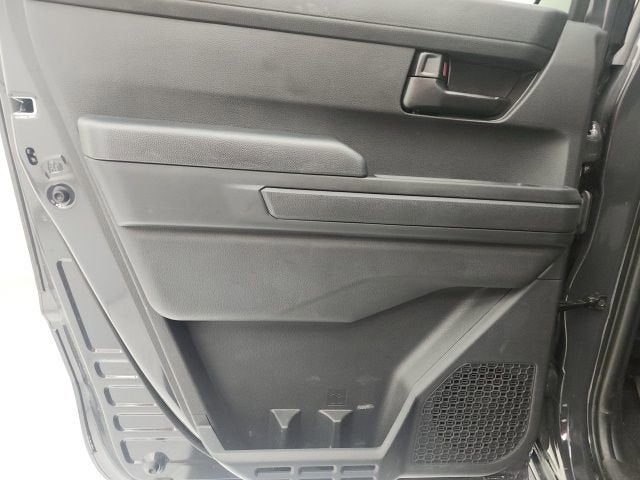 2025 Toyota Tacoma 2WD SR5