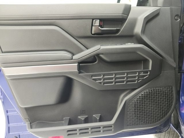 2025 Toyota Tacoma 2WD SR5