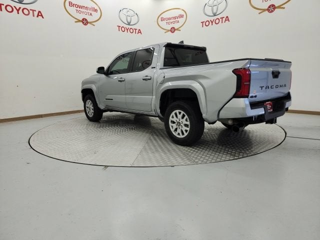 2026 Toyota Tacoma 4WD SR5