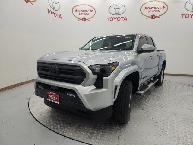 2025 Toyota Tacoma 4WD SR5