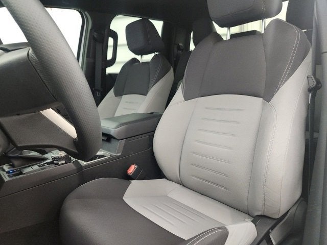 2025 Toyota Tacoma 4WD SR5