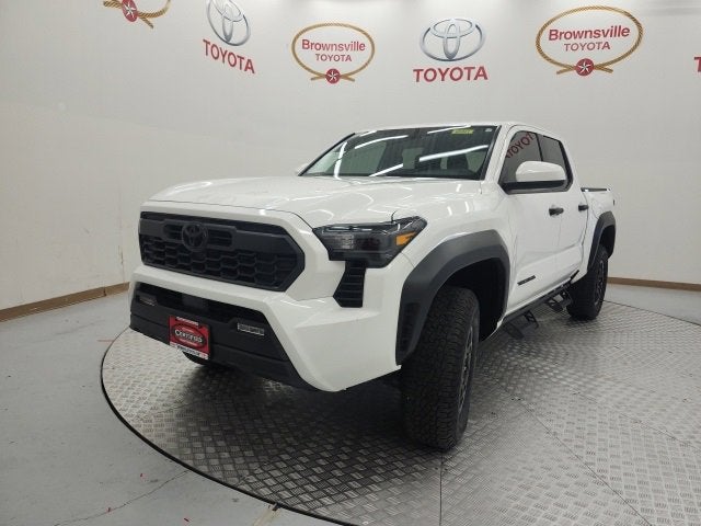 2025 Toyota Tacoma 4WD SR5