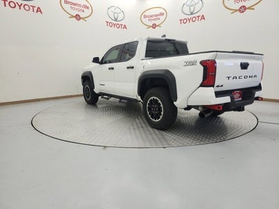 2025 Toyota Tacoma 4WD SR5