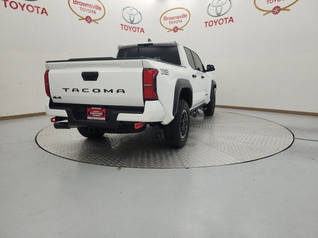 2025 Toyota Tacoma 4WD SR5