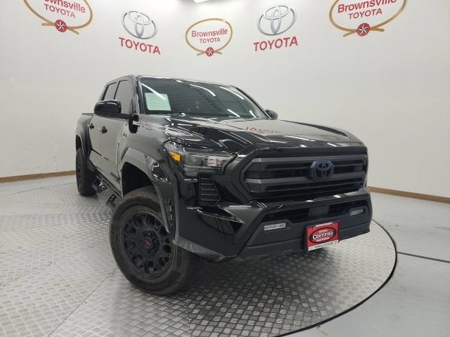 2025 Toyota Tacoma 4WD SR5