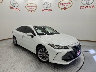 2021 Toyota Avalon Hybrid XLE