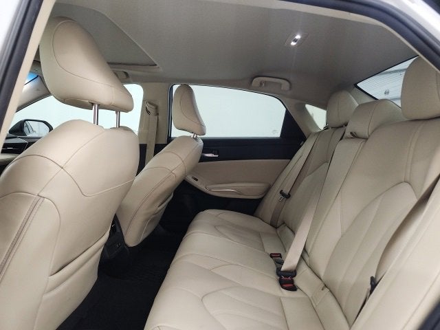 2021 Toyota Avalon Hybrid XLE