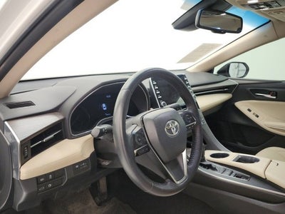 2021 Toyota Avalon Hybrid XLE