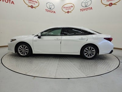 2021 Toyota Avalon Hybrid XLE