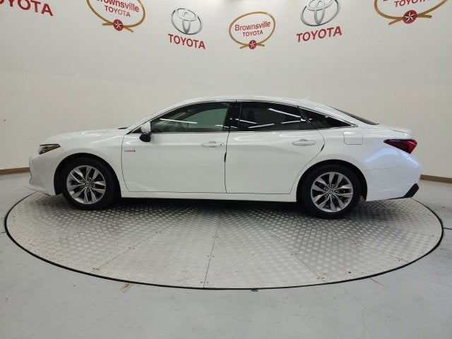 2021 Toyota Avalon Hybrid XLE