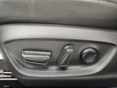 2022 Toyota Camry Hybrid XSE