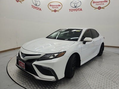 2022 Toyota Camry Hybrid XSE