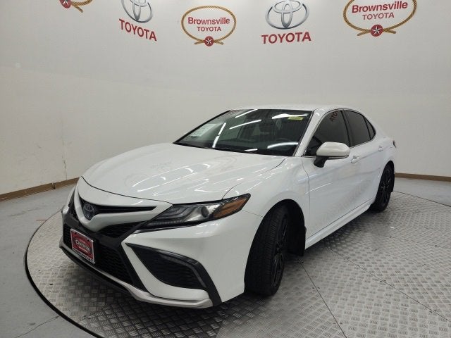 2022 Toyota Camry Hybrid XSE