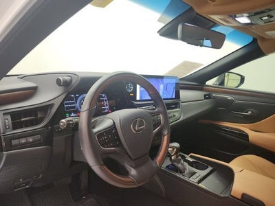 2025 Lexus ES ES 300h Ultra Luxury