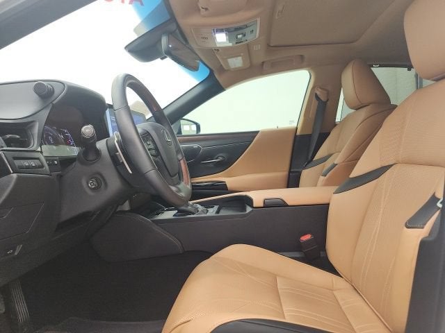 2025 Lexus ES ES 300h Ultra Luxury