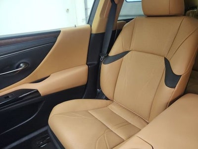 2025 Lexus ES ES 300h Ultra Luxury