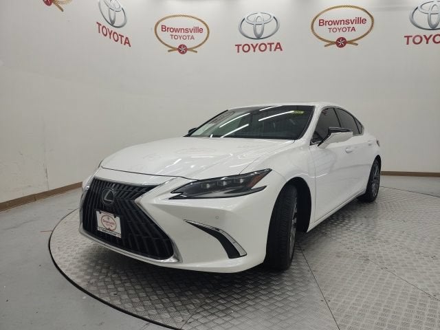 2025 Lexus ES ES 300h Ultra Luxury
