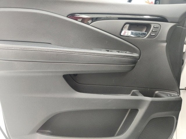 2022 Honda Pilot Touring 8-Passenger