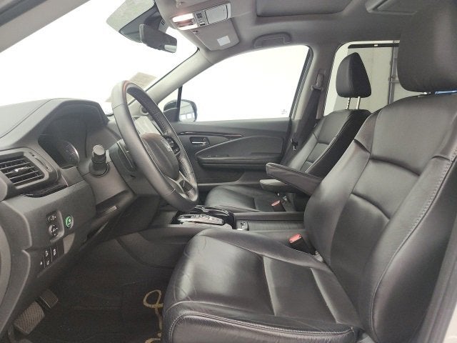 2022 Honda Pilot Touring 8-Passenger
