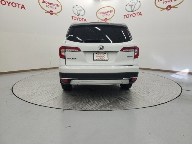 2022 Honda Pilot Touring 8-Passenger