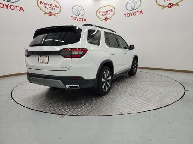 2023 Honda Pilot Elite
