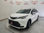 2023 Toyota Sienna LE
