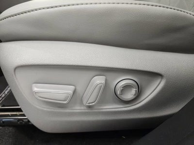 2025 Toyota Highlander Hybrid Platinum