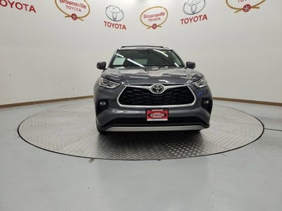 2025 Toyota Highlander Hybrid Platinum