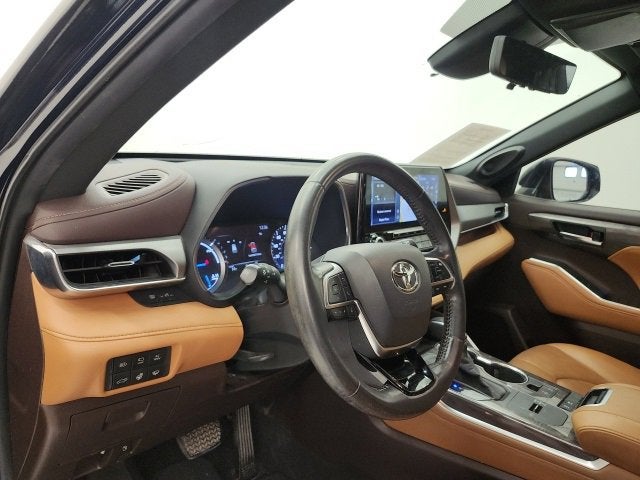 2020 Toyota Highlander Hybrid Platinum