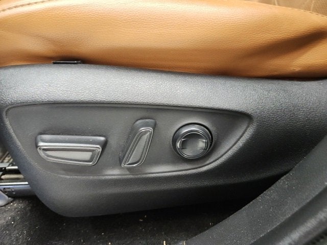 2020 Toyota Highlander Hybrid Platinum